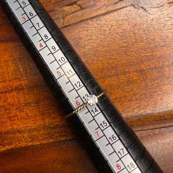 NWOT Dainty Ring Set - Picture 9 of 11